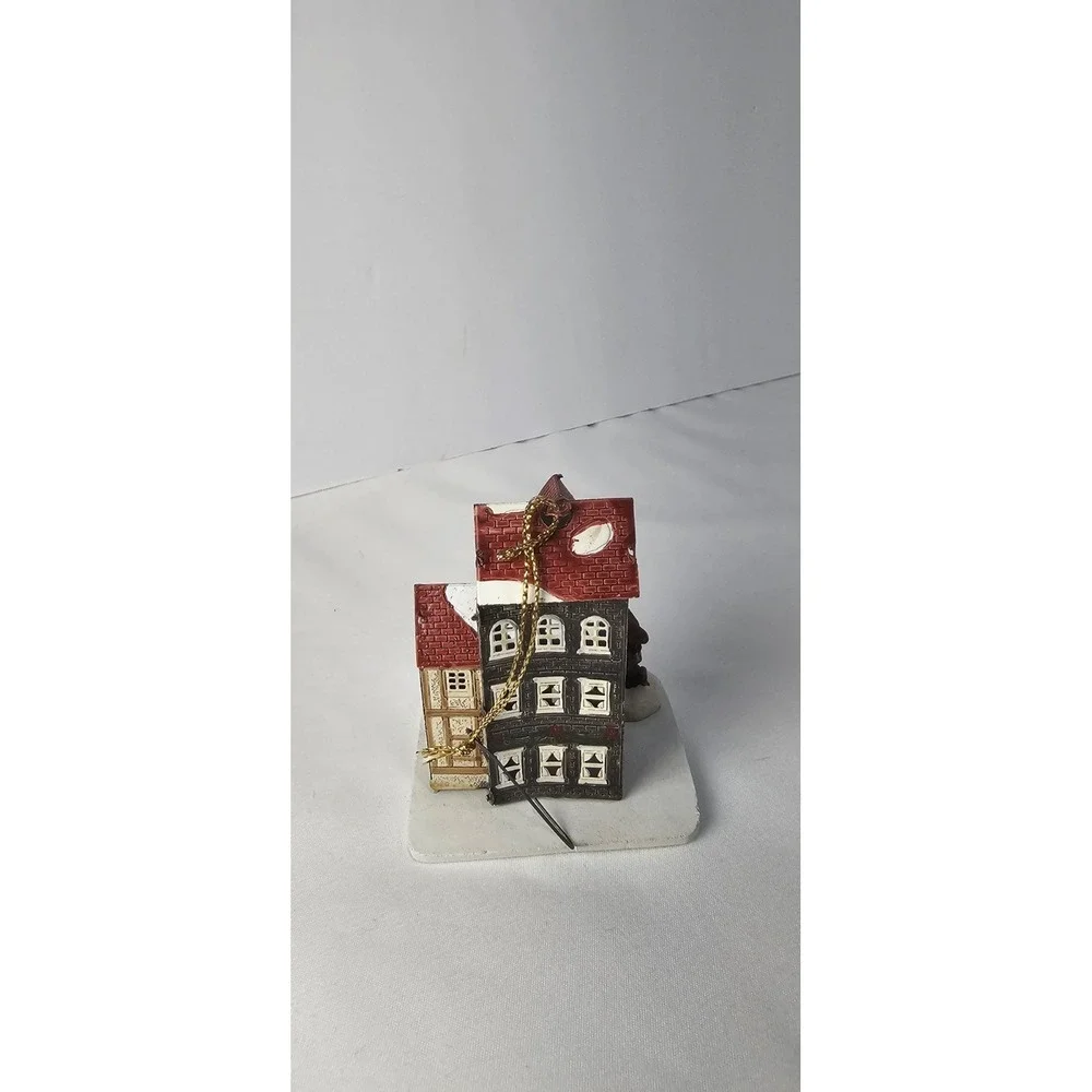 Vintage‎ Tin General Store Christmas Ornament Miniature Village Building 3.5